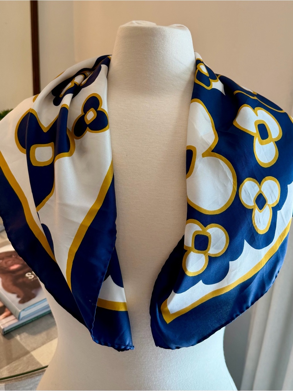 Vintage 1970s Italian Wistel SNIA Scarf. Navy/Gold. Mod Floral. Made in Italy.